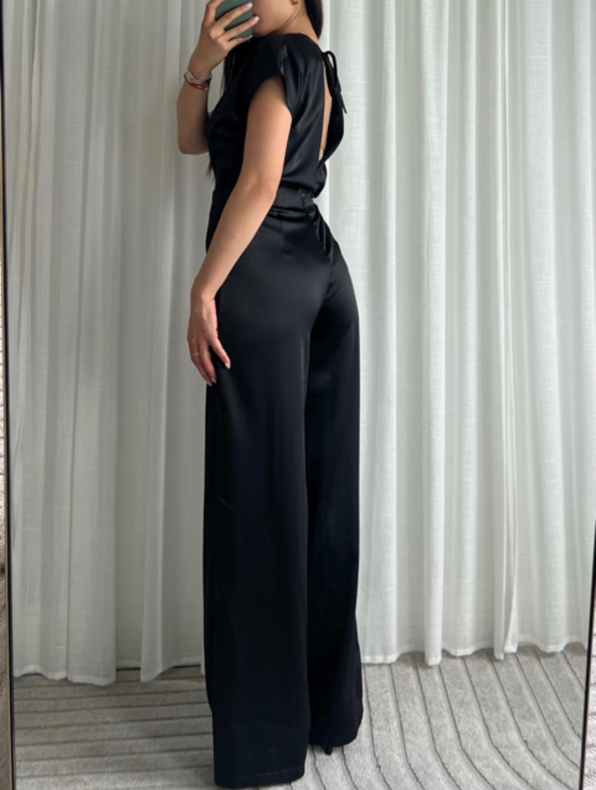 Elena Jumpsuit Satijn Zwart