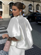 Elegante Satijnen Top met Pofmouwen